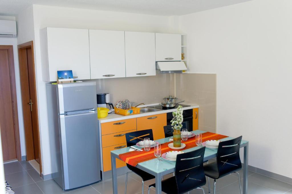 Apartments 1234 Mimice Rom bilde
